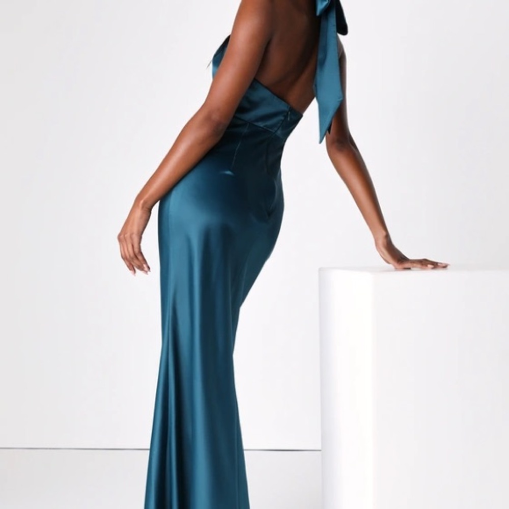 Elegant Teal Satin Gown